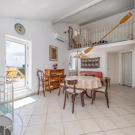 La Nave Del Te - De Vivo Realty Di Sorrento *